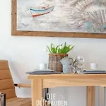 Suite-5 Apartment