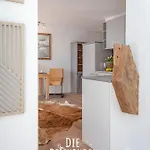 Suite-5