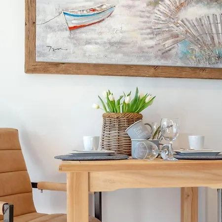 Suite-5 Apartment