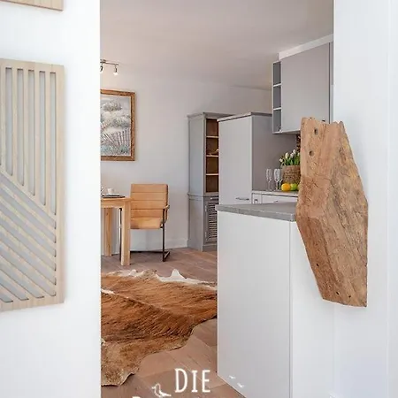 Suite-5 Apartment *